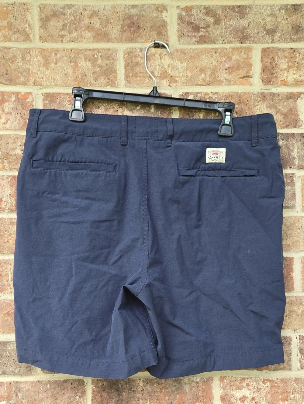 Faherty Men's Navy Performance Stretch Shorts Size 35